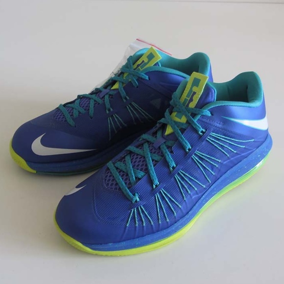 lebron shoes size 8